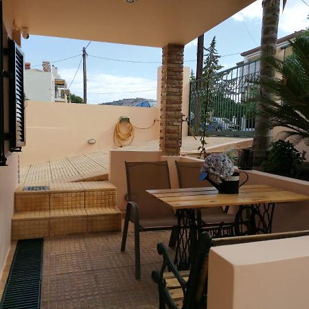 Petite Nafplio Sofos Apartment Buitenkant foto